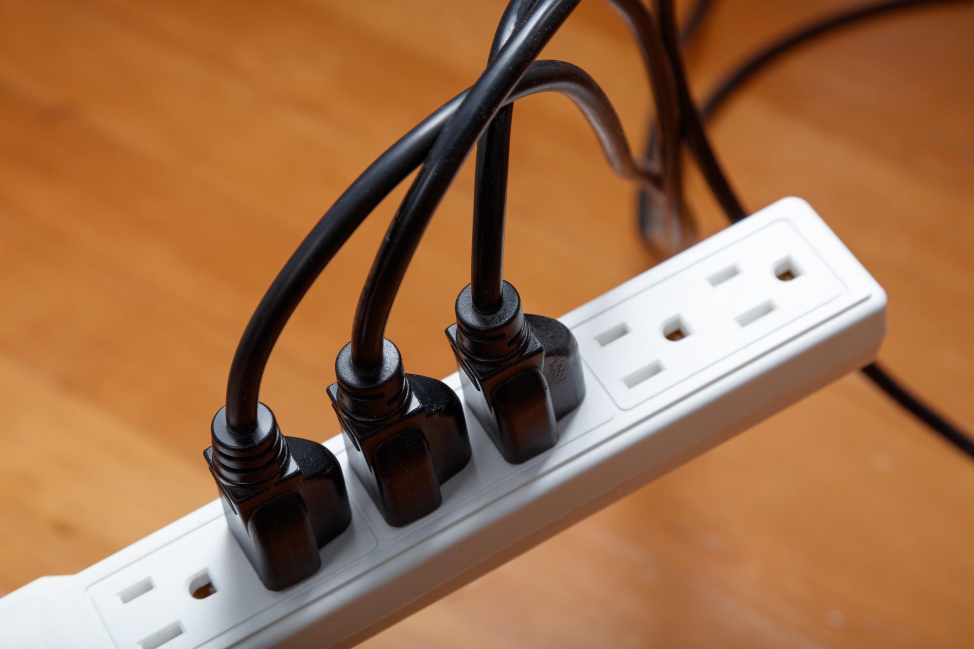 make the most of your power outlet and save money on your electric bill